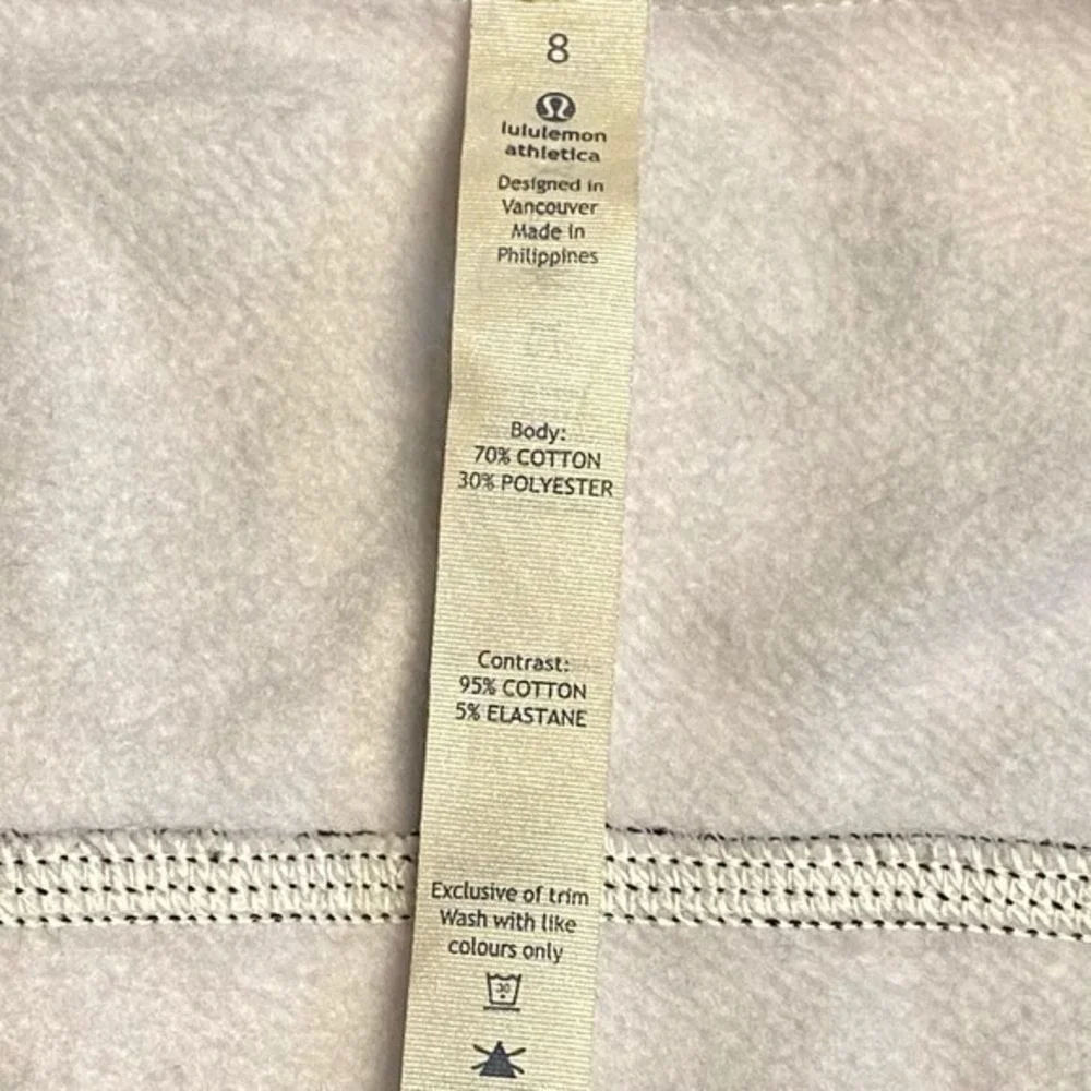 NWOT Lululemon graphic high‎ neck hoodie jacket.